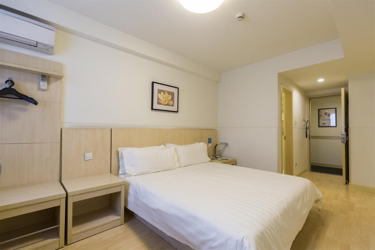 Jinjiang Inn Select Shanghai Xintiandi South Xizang Road Exteriör bild